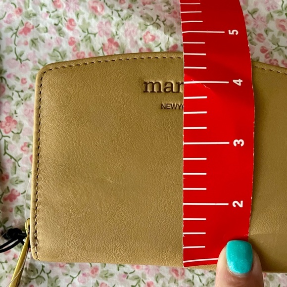 MARGOT New York Gina Compact Tan Leather Wallet - Picture 8 of 8